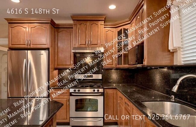 Building Photo - 4616 S 148th St
