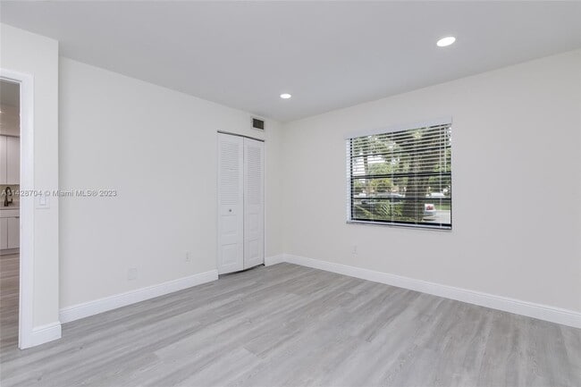 Building Photo - 21559 Cypress Hammock Dr