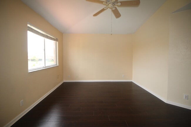 Building Photo - 6602 Sandy Bank Terrace
