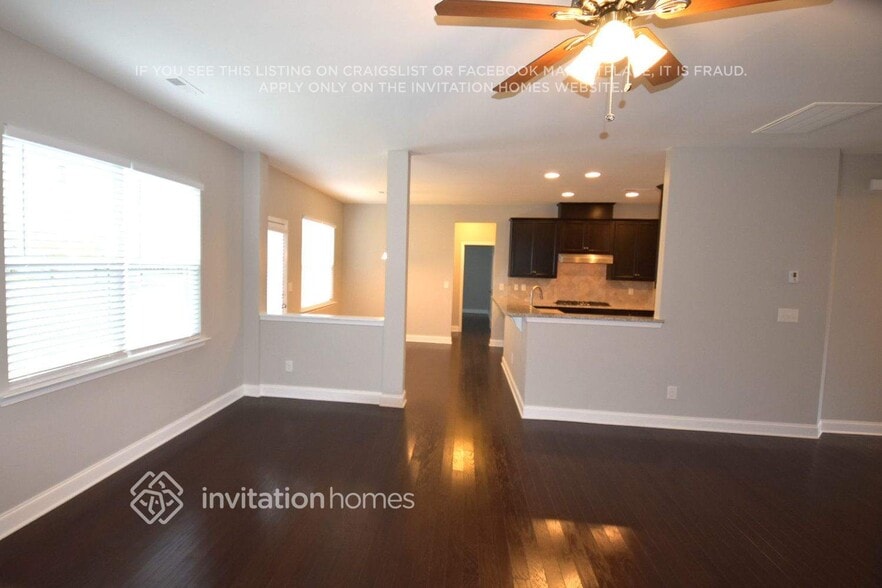 Building Photo - 7817 Pope Farm Rd