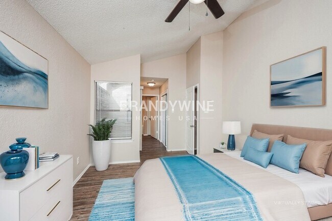 Building Photo - 926 Gable Ave