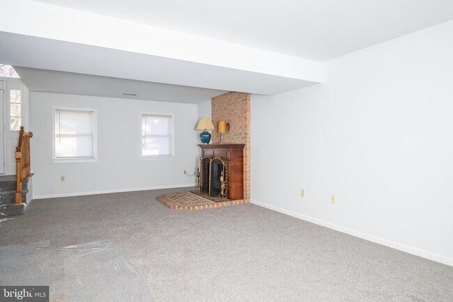 Building Photo - 1957 Lincoln Ave