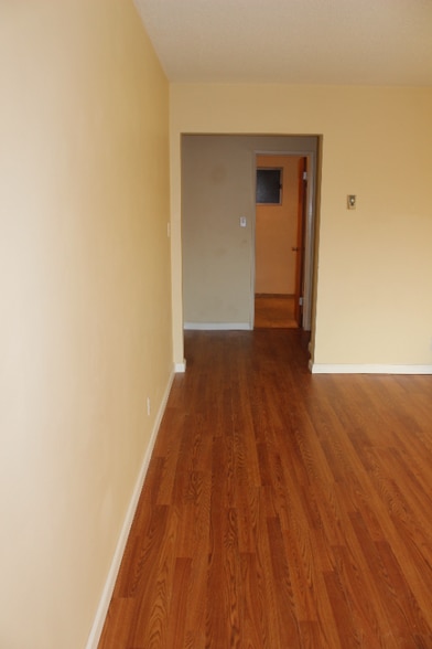 Building Photo - 231 Grand Ave