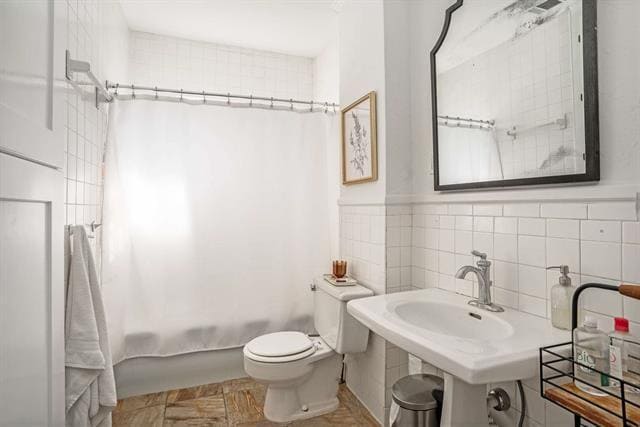 Building Photo - 5538 Vanderbilt Ave