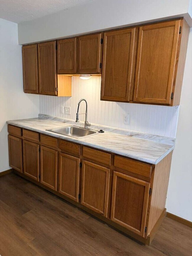 Building Photo - Magnolia Manor - Unit 629