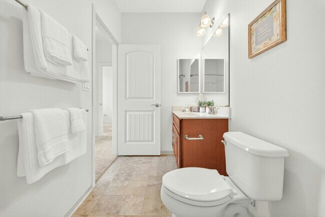 Building Photo - 724 Kakala St