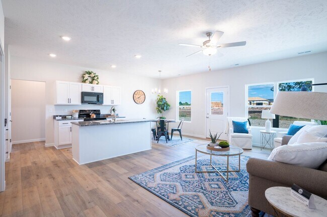 Building Photo - Brand new 4 bedroom home - Mount Vernon