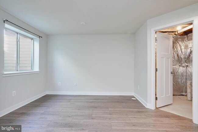 Building Photo - 5831 Pecking Stone St