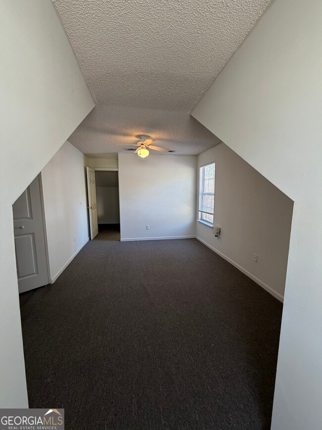 Building Photo - 303 Madison Ave