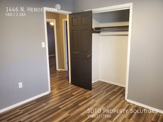 Building Photo - 5 BD / 2.5 BA House