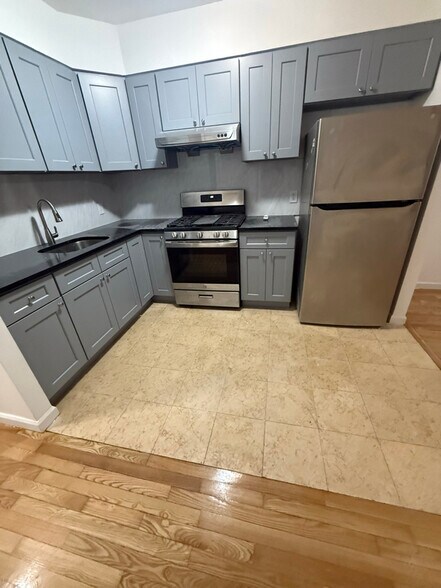 Building Photo - 99-14 43rd Ave