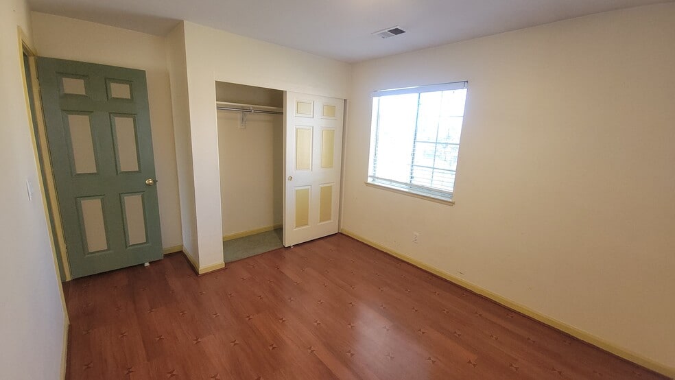 Building Photo - 1537 Hermocilla Way