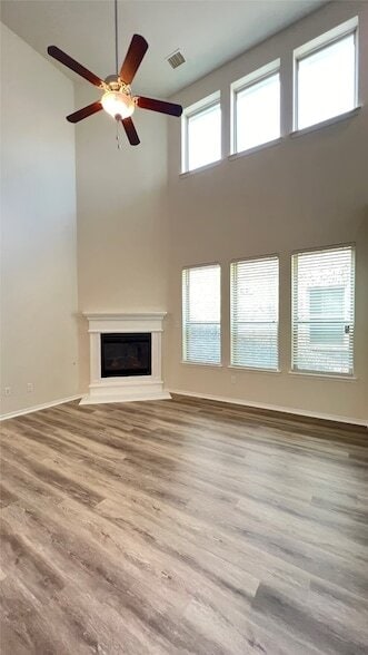 Building Photo - 1510 Alamandine Ave