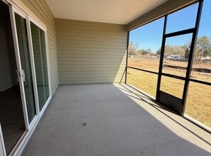 Building Photo - 6852 SW 88 Pl