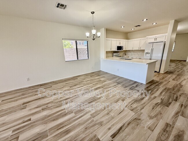 Building Photo - 3793 W Wayne Ln