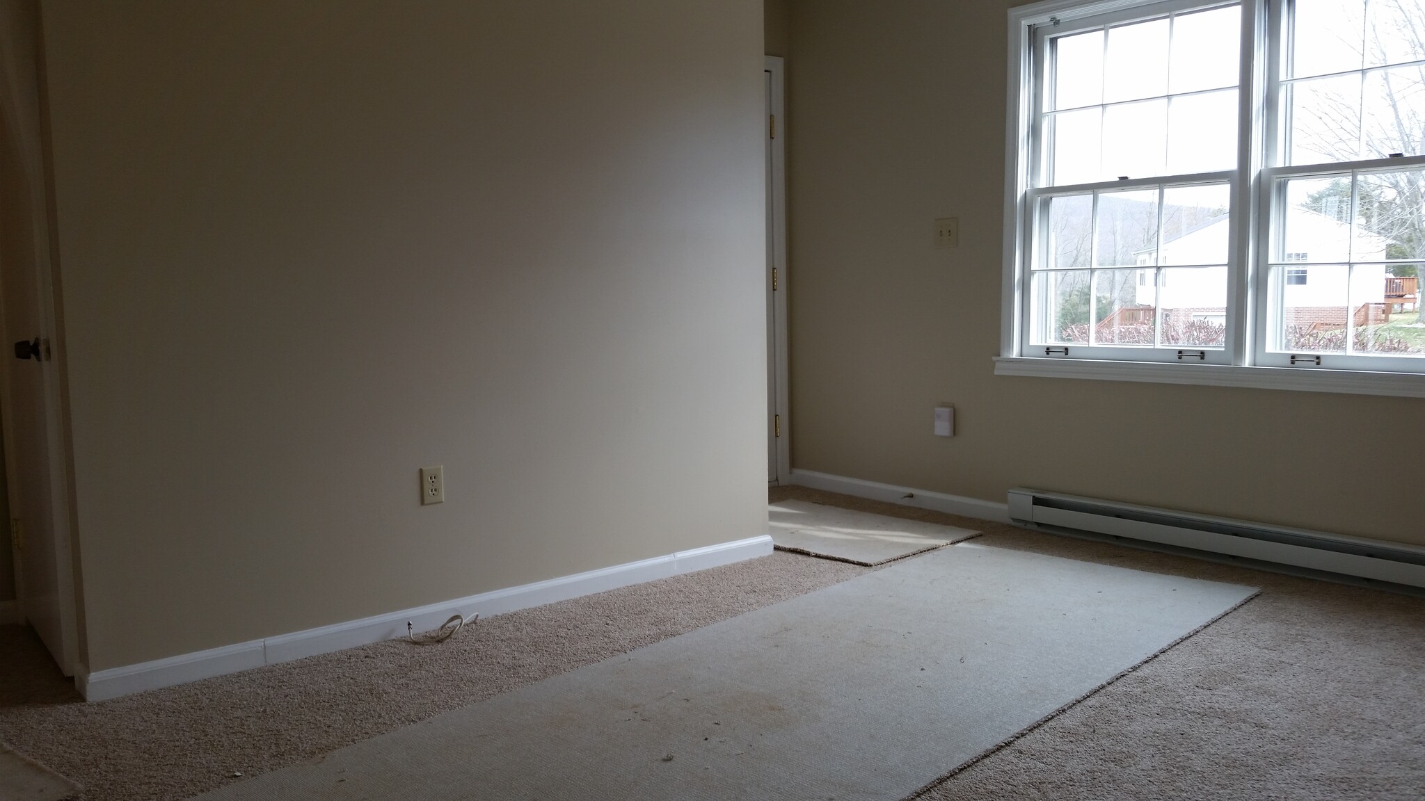 Building Photo - 6067 W Donnagail Dr