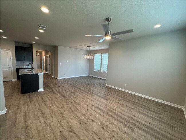 Building Photo - 5331 Bruno St