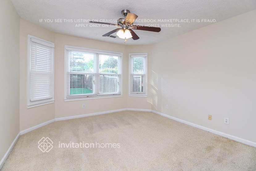 Building Photo - 4246 Tenneyson Ln