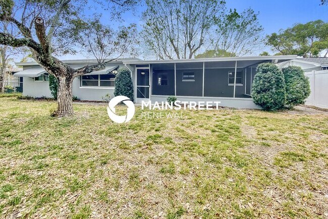 Building Photo - 3 Bedroom Pet-Friendly Home in Holiday, FL with Main Street Renewal