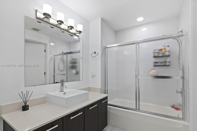 Building Photo - 3301 NE 1st Ave