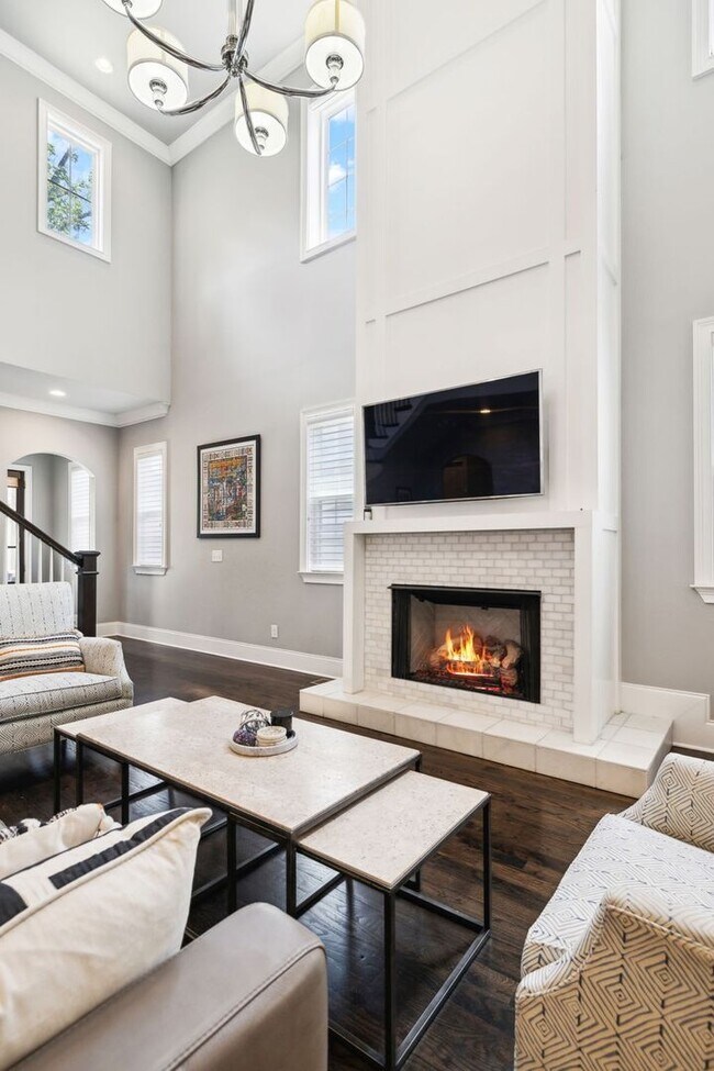 Building Photo - Welcome to this beautifully designed 4-bed...