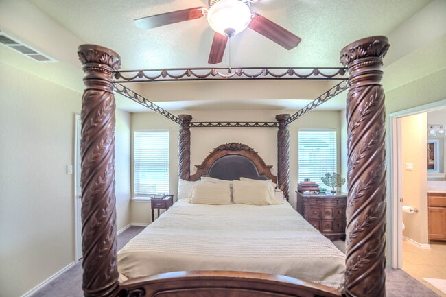 Building Photo - Beautiful 4-Bedroom Home with Spacious Backyard – Conveniently Located Near the New Interstate!