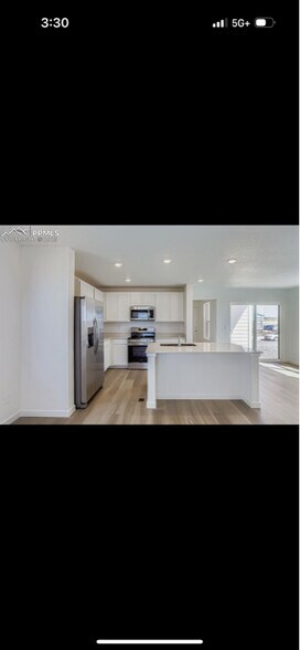 Building Photo - 9156 Percheron Pony Dr