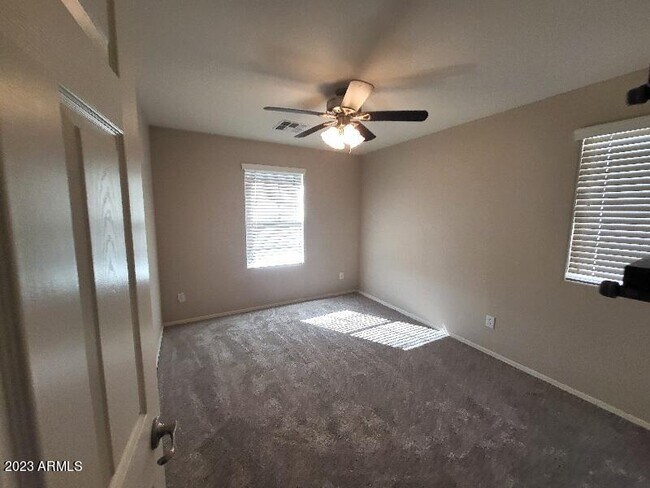 Building Photo - 7255 N 89th Dr