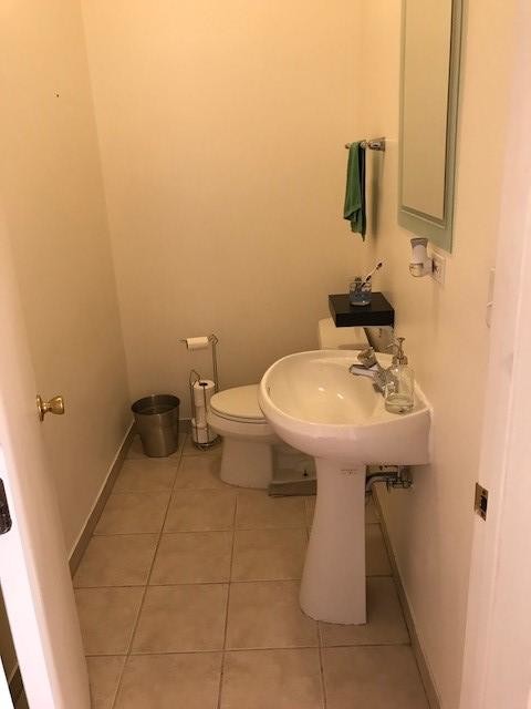 Bathroom 2 - 4812 S Indiana Ave