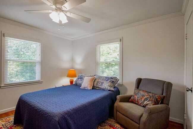 Building Photo - 4012 N Cahaba Dr