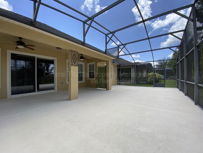 Building Photo - 13131 Penshurst Ln