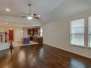 Building Photo - 3906 Plum Vista Pl