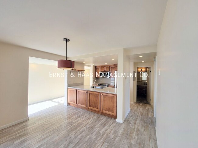 Building Photo - 2601 E Ocean Blvd