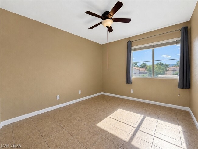 Building Photo - 1436 Country Hollow Dr