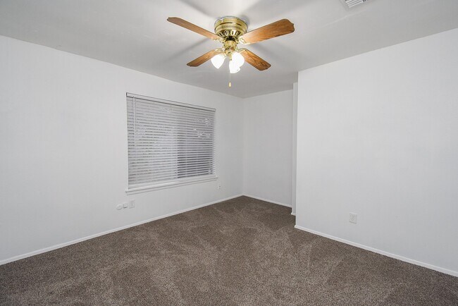 Building Photo - 7814 Candlegreen Ln