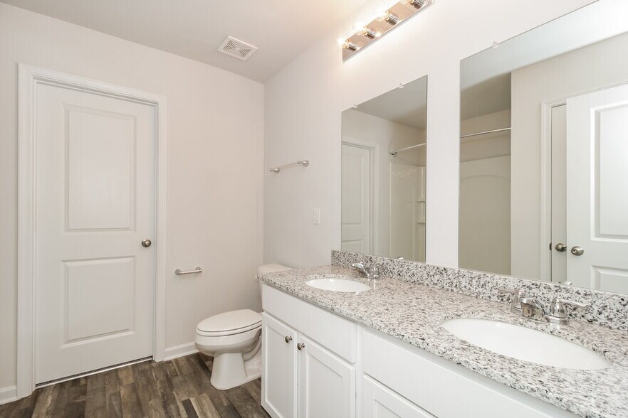 Building Photo - 222 Fields Crossing