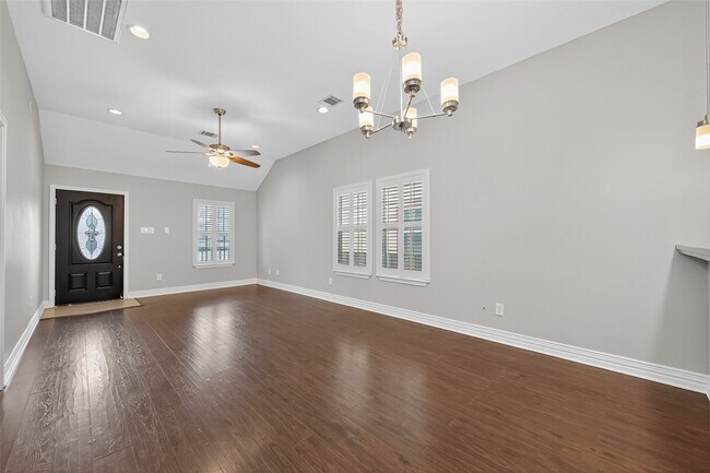 Building Photo - 2509 Moreau St