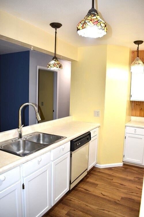 Building Photo - 14896 E 2nd Ave