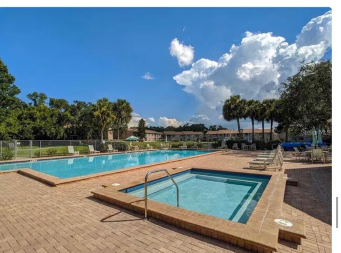 Building Photo - 6424 Spring Flower Dr