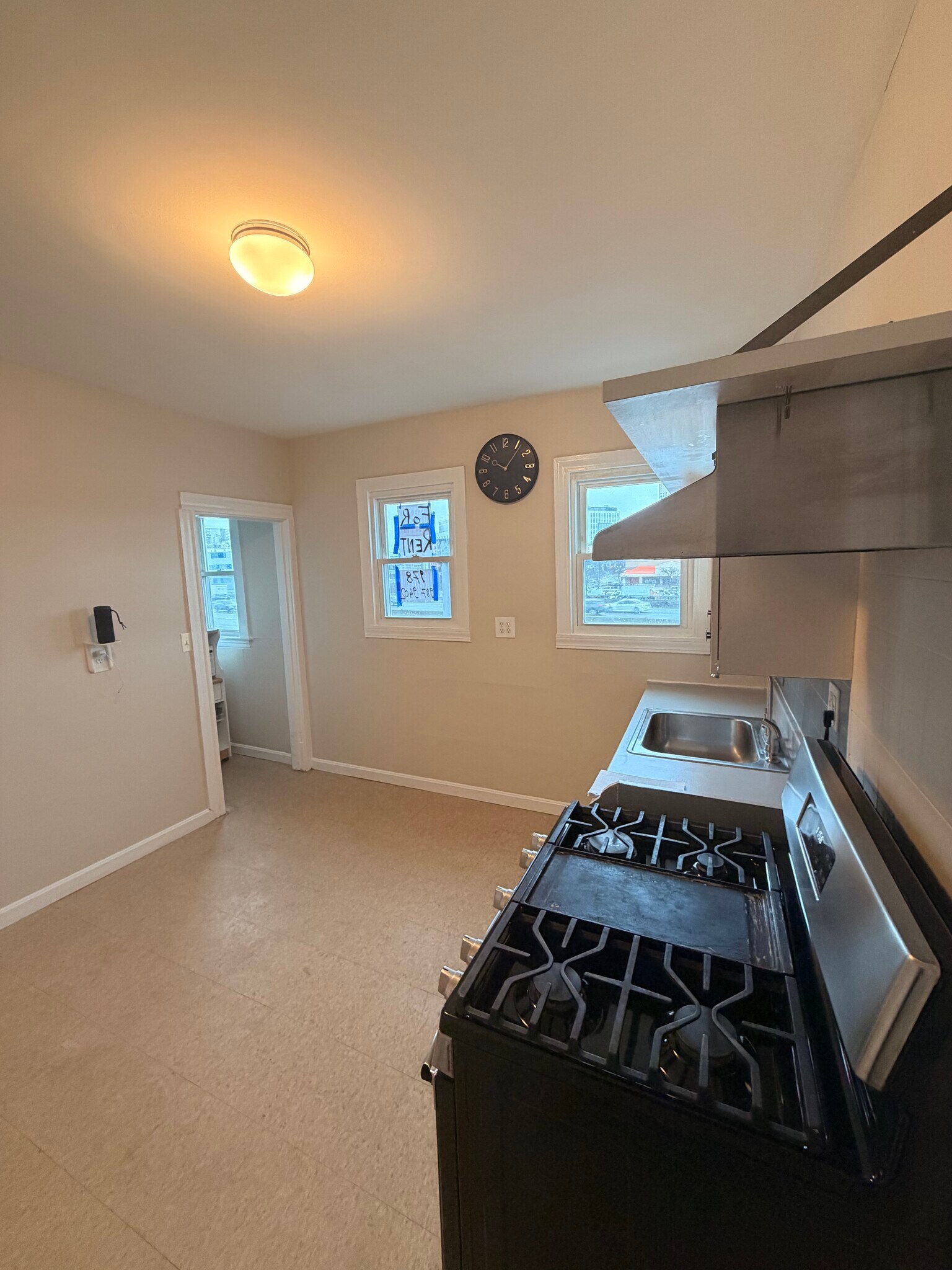 Building Photo - 14 Maine Ave