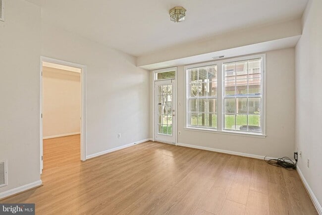 Building Photo - 2658 Logan Wood Dr