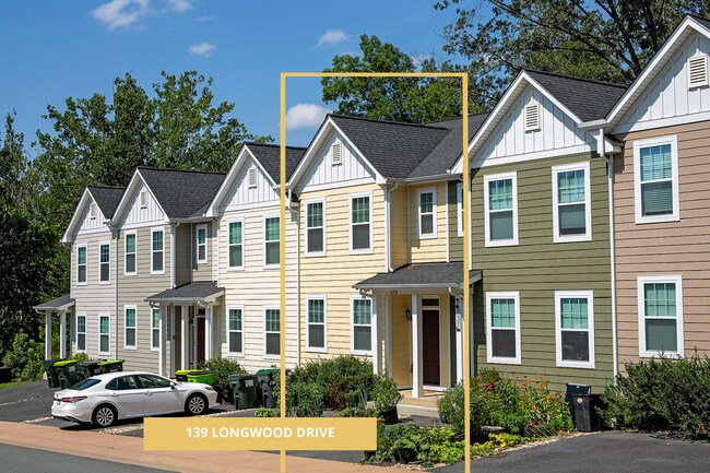 Building Photo - Pet-Friendly Fry's Spring Townhome Near 5t...