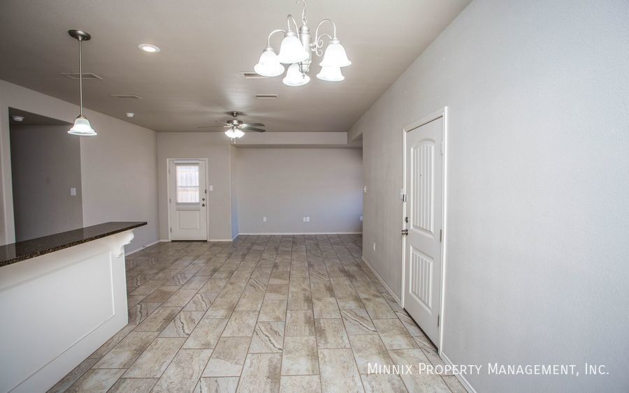 Building Photo - 2617 113th St