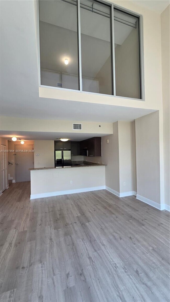 Building Photo - 3001 SW 27th Ave