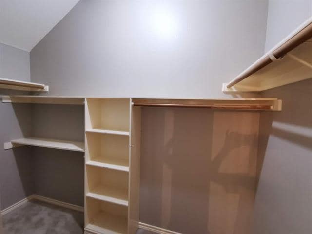 Building Photo - 9300 Vista Cir