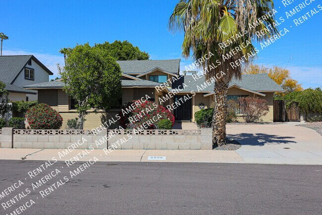 Building Photo - 8556 E Keim Dr