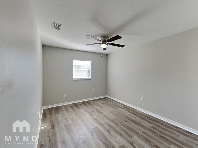 Building Photo - 13366 Banyan Rd