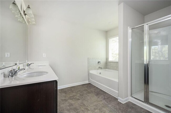Building Photo - 1611 Meadow Crossing