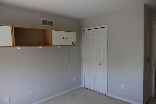 Building Photo - 3057 Barclay Way