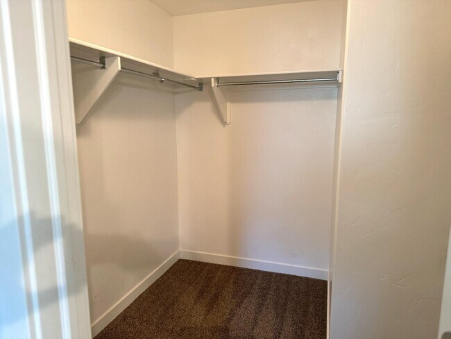 Building Photo - 362 S 790 W